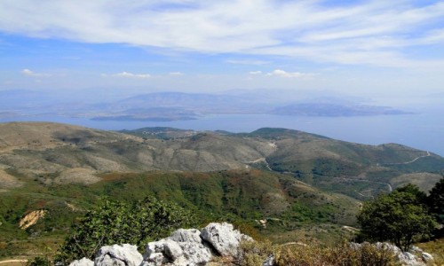 Zdjecie GRECJA / Wyspy Joskie / Korfu / Jadc na Pantokrator...