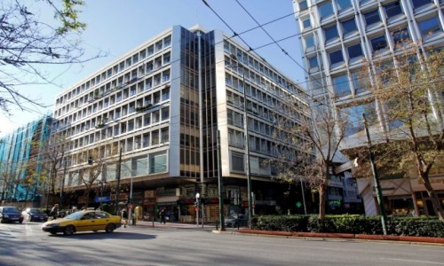Zdjcie GRECJA / - / Ateny / Modernistyczna architektura w rdmieciu Aten