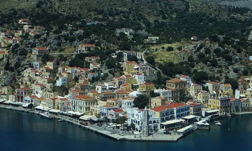 Zdjęcie GRECJA / Archipelag Dodekanez / Simi / widok na port