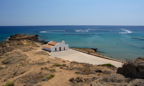 Zdjęcie GRECJA / Wyspy Jońskie / Zakynthos - Agios Nikolaos / kościółek Świętego Mikołaja