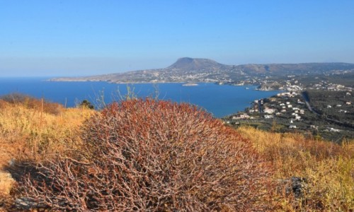 Zdjcie GRECJA / Kreta / Aptera / Widok ze wzgrza na zatok Souda