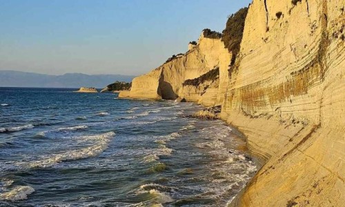 Zdjecie GRECJA / Korfu / Logas Beach / Klif Sunset Beach