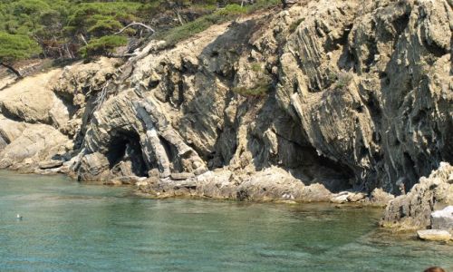 Zdjcie GRECJA / Chalkidiki / kelifos / widok z boku