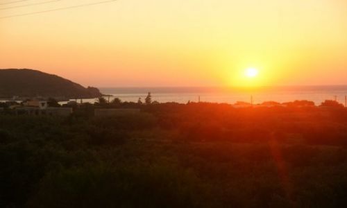 Zdjcie GRECJA / Kreta / Vai / Wschd soca