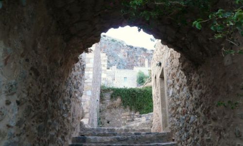 Zdjcie GRECJA / Peloponez / Monemvasia / Uliczka Monemvasii
