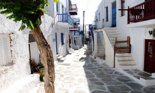 Zdjecie GRECJA / Mikonos / Mikonos  / Typowa uliczka na wyspie