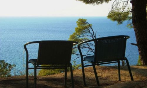 Zdjecie GRECJA / Chalkidiki / Pw. Kassandra / gdzie na  zach. wybrzeu / w oczekiwaniu na...