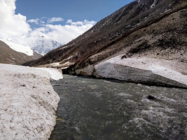 Zdj cia: Lodowiec Shkhara, Swanetia, W drodze na lodowiec Shkhara, GRUZJA Zdj cia: Lodowiec Shkhara, Swanetia, W drodze na lodowiec Shkhara, GRUZJA