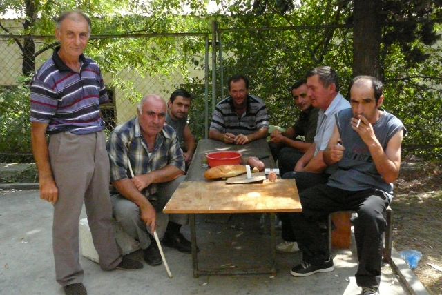 Zdjęcia: obóz uchodźców, Tbilisi, w oczekiwaniu, GRUZJA Zdjęcia: obóz uchodźców, Tbilisi, w oczekiwaniu, GRUZJA