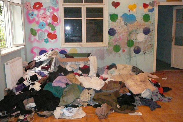 Zdjęcia: obóz uchodzców, Tbilisi, przydatne dary?, GRUZJA Zdjęcia: obóz uchodzców, Tbilisi, przydatne dary?, GRUZJA