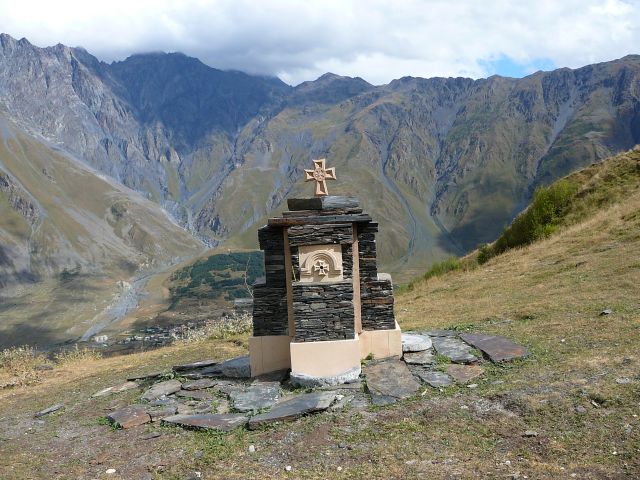 Zdjęcia: w górach, Kazbegi, kapliczka, GRUZJA Zdjęcia: w górach, Kazbegi, kapliczka, GRUZJA