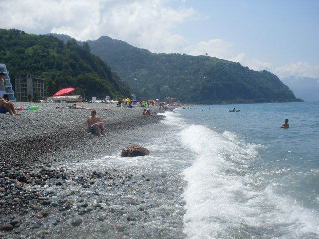 Zdjęcia: kilka km. na południe od Batumi..., Adżaria, na plaży... kamienistej...., GRUZJA Zdjęcia: kilka km. na południe od Batumi..., Adżaria, na plaży... kamienistej...., GRUZJA