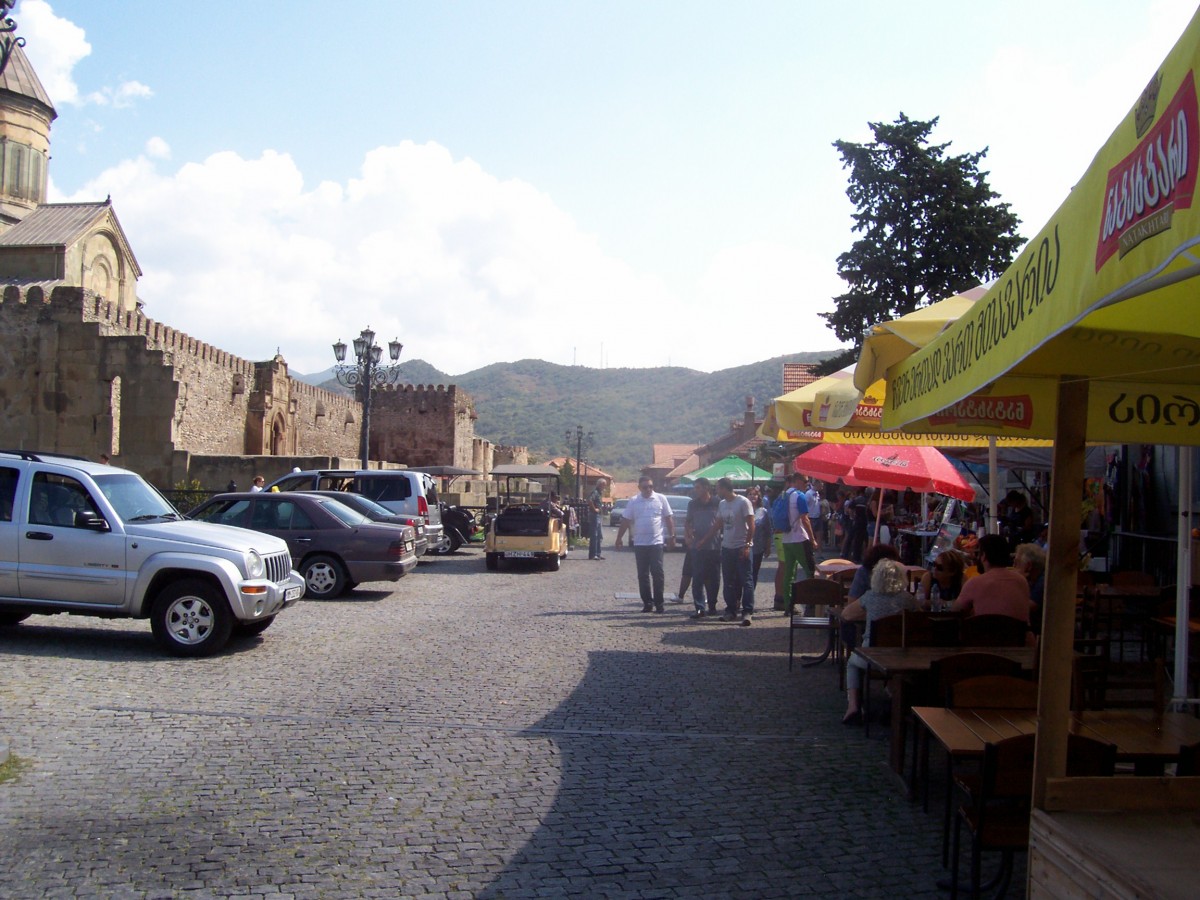 Zdjęcia: Mccheta Gruzja, Kaukaz, Mccheta (ang. Mtskheta) dawna stolica Gruzji, GRUZJA Zdjęcia: Mccheta Gruzja, Kaukaz, Mccheta (ang. Mtskheta) dawna stolica Gruzji, GRUZJA