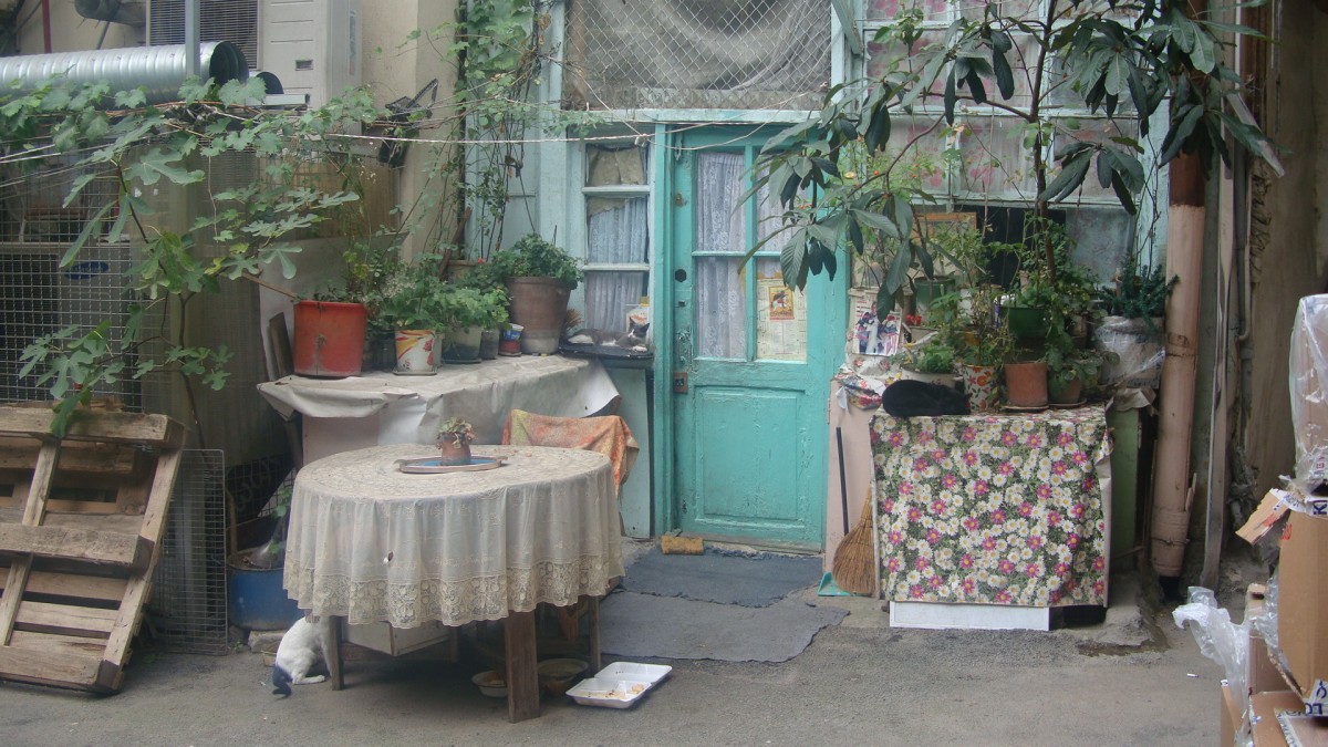 Zdjęcia: Tbilisi, Tbilisi, Kolorowe podwórko., GRUZJA Zdjęcia: Tbilisi, Tbilisi, Kolorowe podwórko., GRUZJA