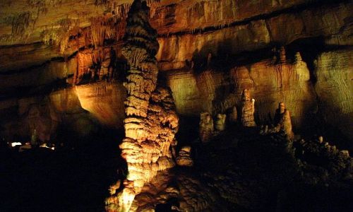 Zdjęcie GRUZJA / Imeretia / Park Narodowy Sataplia / jaskinia