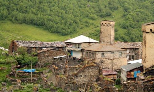 Zdjecie GRUZJA / swanetia / uszguli / jakby zapomniane