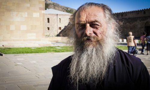 Zdjęcie GRUZJA / Mscheta / Mscheta / Mr. Saint