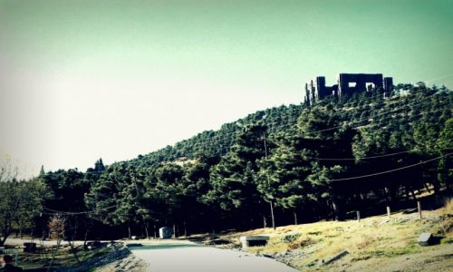 Zdjecie GRUZJA / Tbilisi / Tbilisi / gruziskie Stonehenge