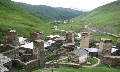 Zdj�cie GRUZJA / SVANETIA / KAUKAZ / wie�e