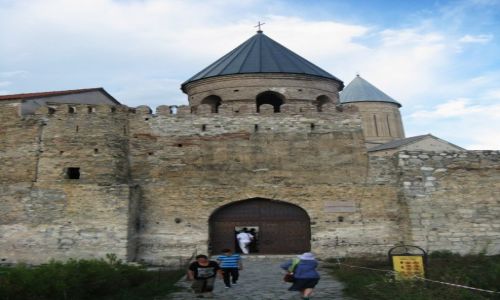 Zdjęcie GRUZJA / Kachetii / Na terenie katedry / Monastyr Alawerdi