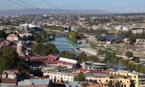 Zdjecie GRUZJA / Tbilisi / Abanotubani / Ponorama miasta