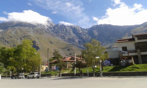 Zdjcie GRUZJA / KAZBEGI / KAZBEGI / MIASTECZKO KAZBEGI 