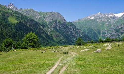 Zdjecie GRUZJA / Swanetia / dolina pod Uszb / Dolina pod Uszb