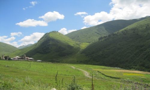 Zdjecie GRUZJA / Gruzja / Gruzja / Krajobraz grski