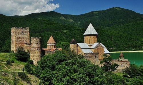 Zdjecie GRUZJA / niedakleko Tbilisi... / Ananuri / Twierdza