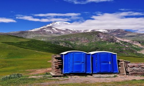 Zdjecie GRUZJA / Kaukaz / Kazbek 5033m npm / Ekologia