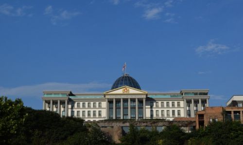 Zdjecie GRUZJA / Tbilisi / Tbilisi / Budynek rzdowy