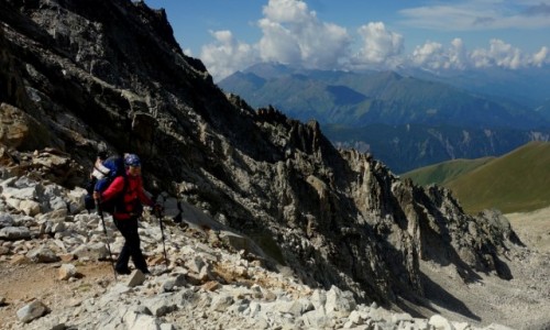 Zdjcie GRUZJA / Gry Kaukazu / Amarati Nest 3369m n.p.m. / w drodze na Tetnuldi