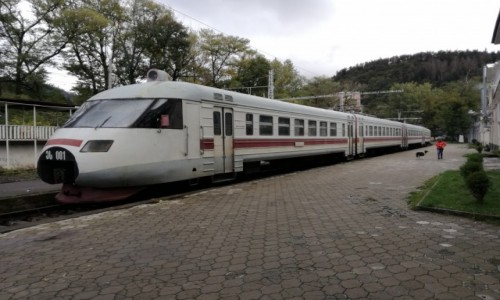 Zdjcie GRUZJA / Borzomi / Borzomi / Gruziskie Pendolino 2016