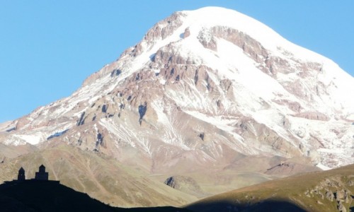 Zdjecie GRUZJA / Kaukaz / Kazbegi / Gruzja Kazbek