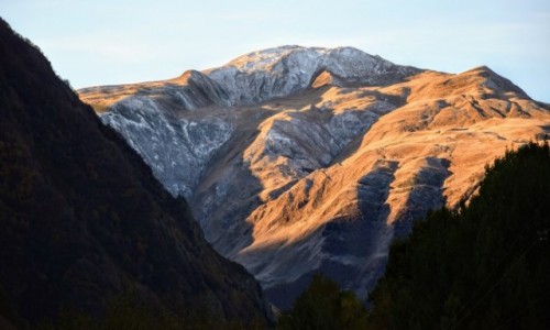 Zdjecie GRUZJA / Kaukaz / Gruzja / Drzwi do Narnii...Kazbegi