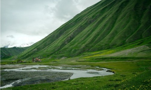 Zdjecie GRUZJA / Kazbegi / Truso / Tam gdzie koczy si Gruzja