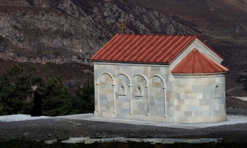 Zdjcie GRUZJA / Mccheta-Mtianetia / okolice Stepancmindy (Kazbegi) / Ioane Natlismcemeli 
