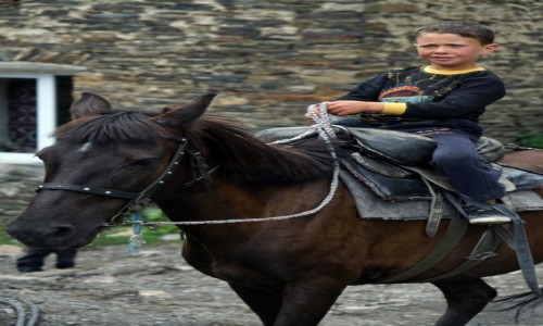 Zdjcie GRUZJA / Svanetia / Ushguli / May digit...