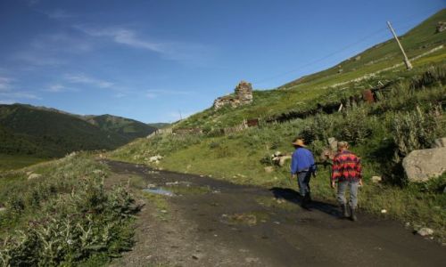 Zdjcie GRUZJA / Megrelia/Grna Svanetia / Ushguli / codzienna 