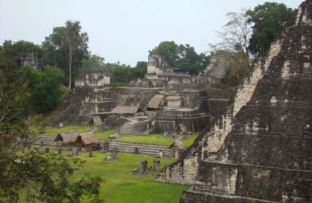 Zdjęcia: Tikal, Tikal - Plaza Mayor, GWATEMALA Zdjęcia: Tikal, Tikal - Plaza Mayor, GWATEMALA