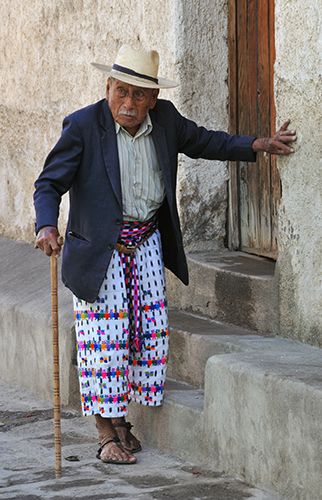 Zdjęcia: Santiago Atitlan, Lago de Atitlan, dziadzio w kapeluszu II, GWATEMALA Zdjęcia: Santiago Atitlan, Lago de Atitlan, dziadzio w kapeluszu II, GWATEMALA