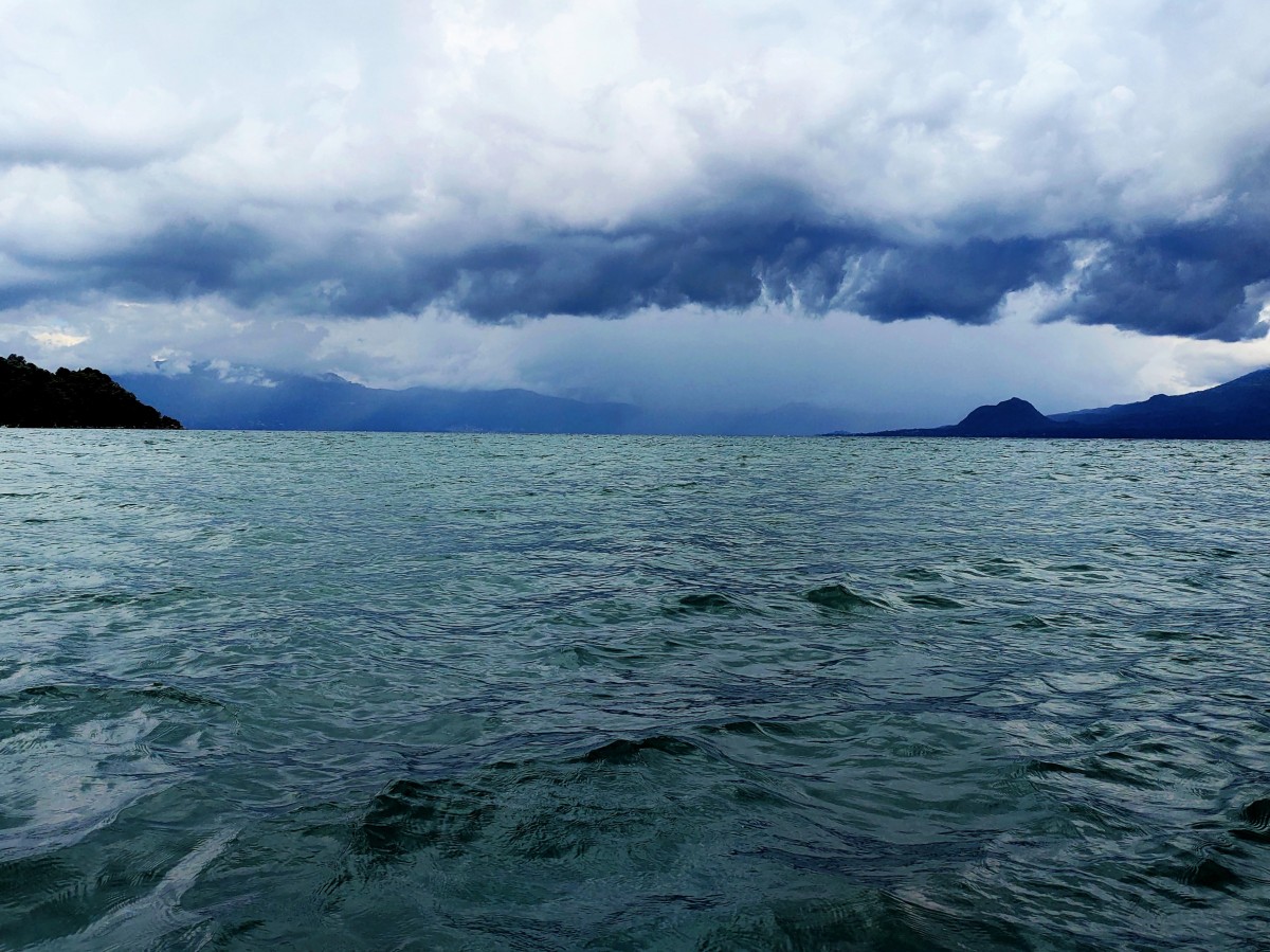 Zdjęcia: Panajachel, Jezioro Atitlán - burza, GWATEMALA Zdjęcia: Panajachel, Jezioro Atitlán - burza, GWATEMALA