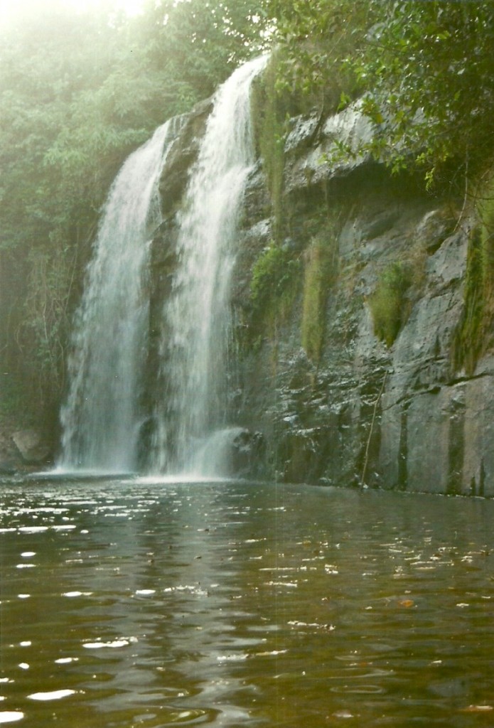 Zdjęcia: Kindia, Kindia, Les Eaux de Kilisi, GWINEA Zdjęcia: Kindia, Kindia, Les Eaux de Kilisi, GWINEA