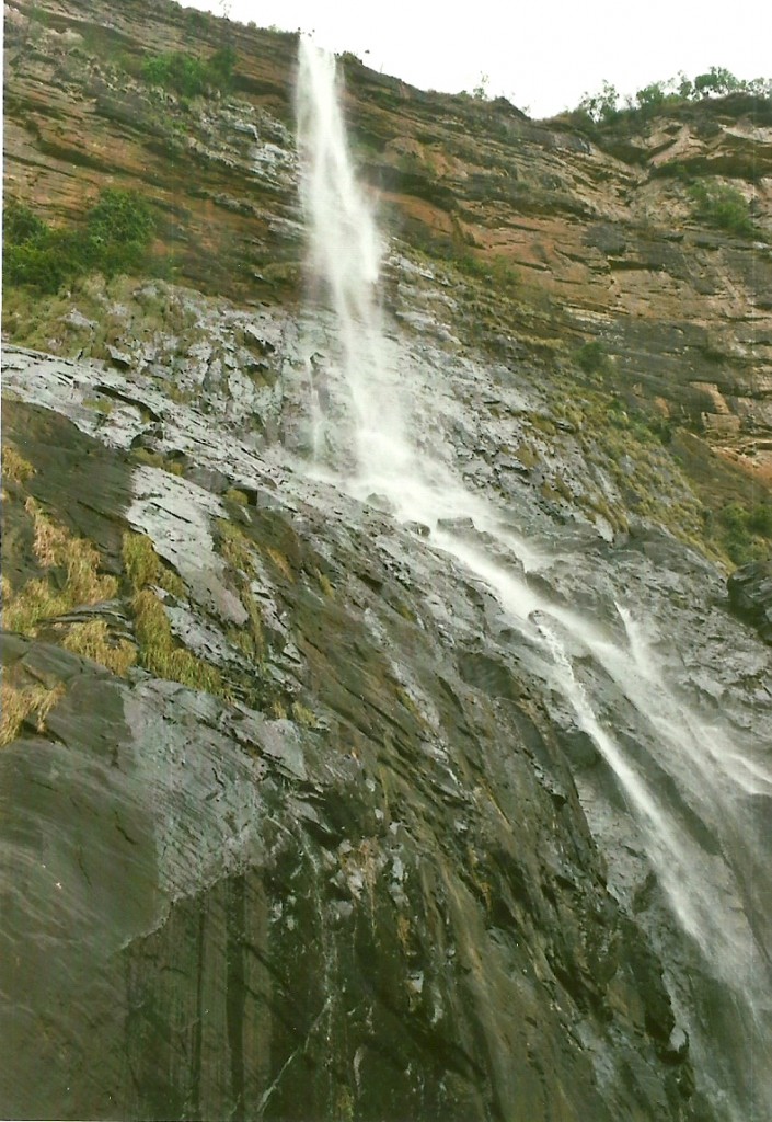 Zdjęcia: Dalaba, Fota Djalon, Chutes de Ditin, GWINEA Zdjęcia: Dalaba, Fota Djalon, Chutes de Ditin, GWINEA