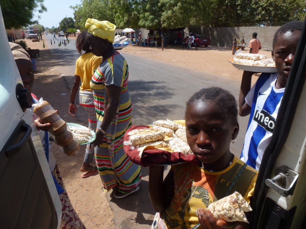 Zdjęcia: Bissora, Codzienna Praca, GWINEA BISSAU Zdjęcia: Bissora, Codzienna Praca, GWINEA BISSAU