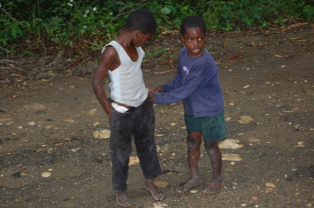 Zdjęcia: Ouest, Brothers Forever, HAITI Zdjęcia: Ouest, Brothers Forever, HAITI
