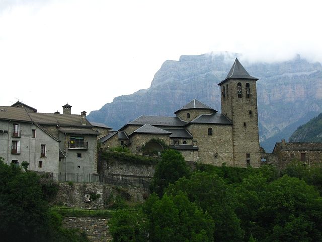 Zdjęcia: Torla, Aragonia, pirenejska wioska, HISZPANIA Zdjęcia: Torla, Aragonia, pirenejska wioska, HISZPANIA
