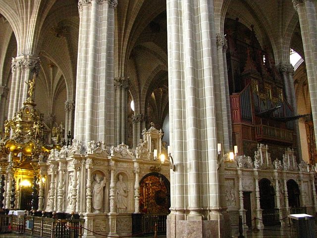 Zdjęcia: Saragossa, Aragonia, Katedra La Seo - wnętrze, HISZPANIA Zdjęcia: Saragossa, Aragonia, Katedra La Seo - wnętrze, HISZPANIA