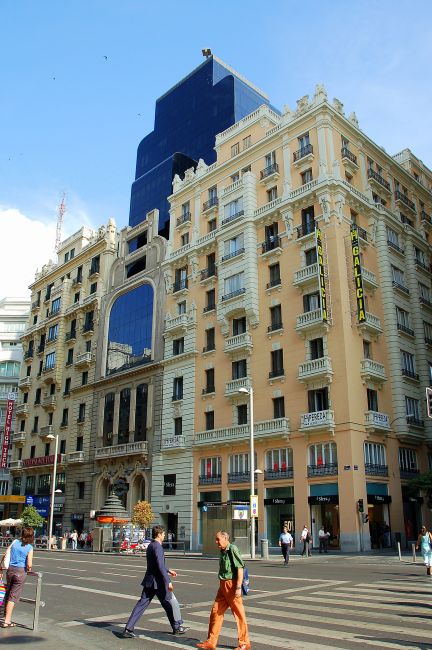 Zdjęcia: Madryt, Kastylia, Gran Via., HISZPANIA Zdjęcia: Madryt, Kastylia, Gran Via., HISZPANIA