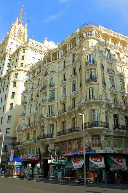 Zdjęcia: Madryt, Kastylia, Gran Via., HISZPANIA Zdjęcia: Madryt, Kastylia, Gran Via., HISZPANIA
